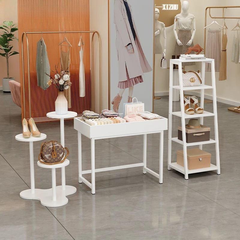 Schaufenster-Präsentationsstän – Baby Clothing Display Stand Bewertung und Preis