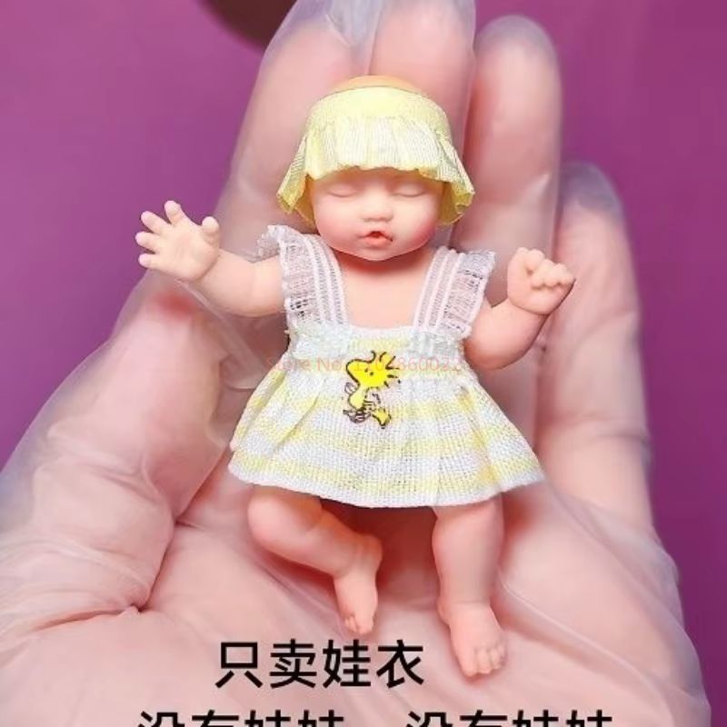 Nur Puppenkleidung ZURU Myster – Baby Clothing Items Bewertung und Preis
